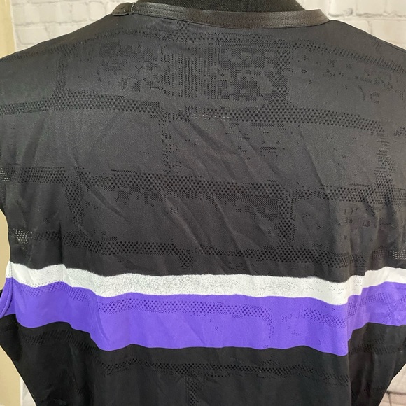 💸SOLD💸 Retro Nike Dri-Fit Mesh Striped Tank Top - Picture 8 of 8